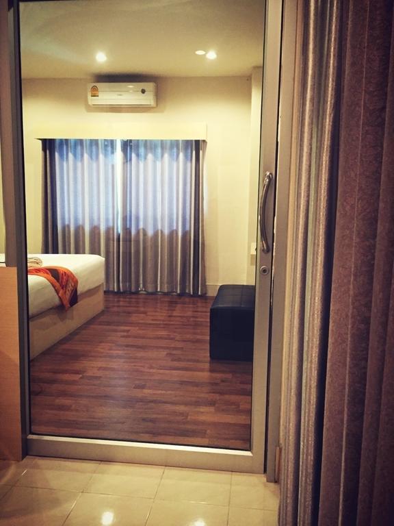 P-Residence Hat Yai Buitenkant foto