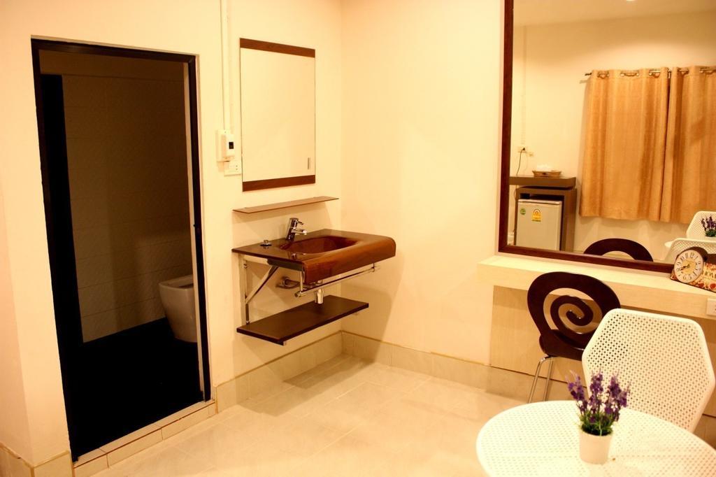 P-Residence Hat Yai Buitenkant foto
